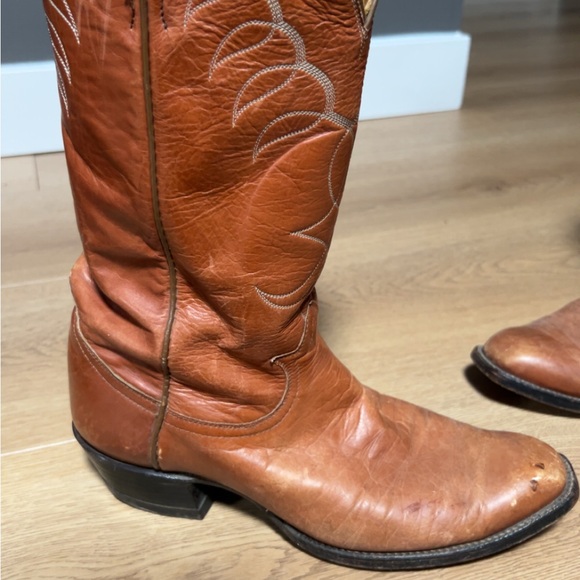 Men’s Tony Lama Cutter Toe Cowboy Boots - Picture 4 of 9